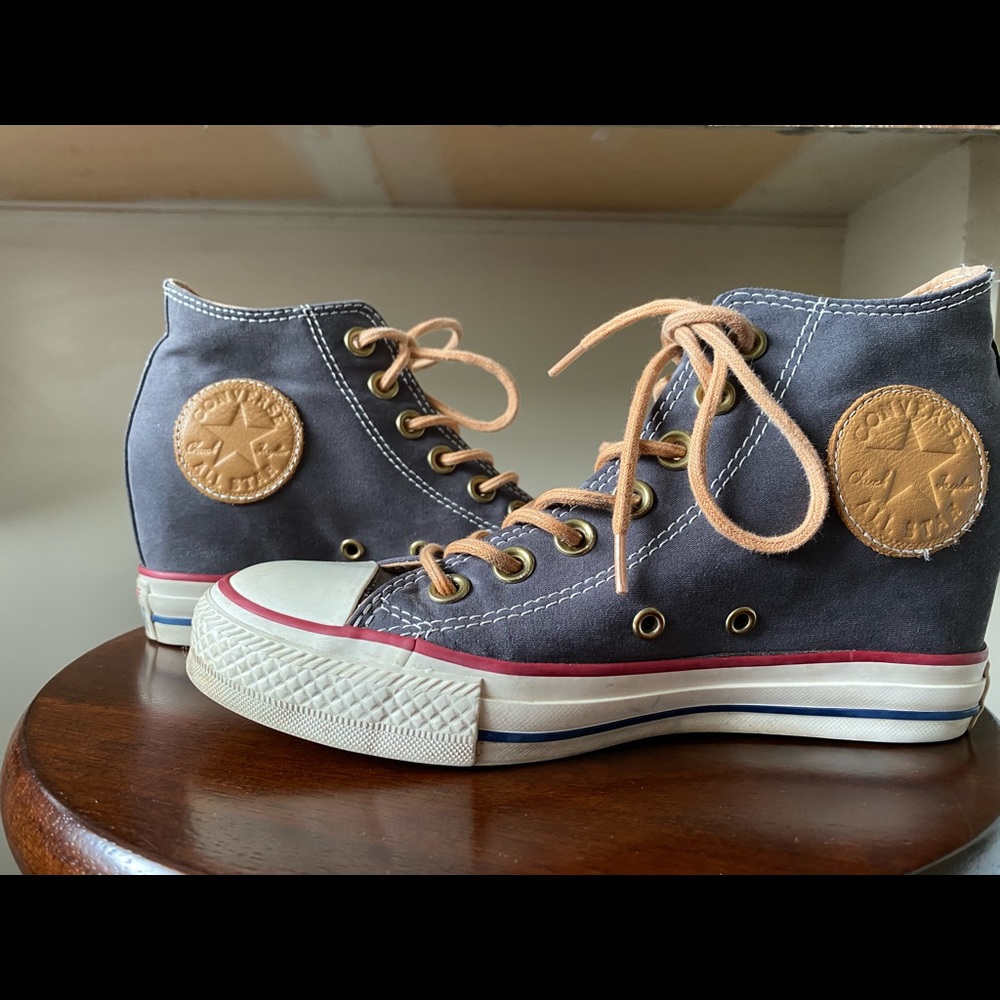 Women's Converse Chuck Taylor Wedge Sneakers 6.5